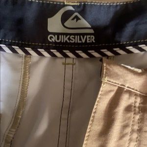 Quiksilver Hybrid 38 Like New